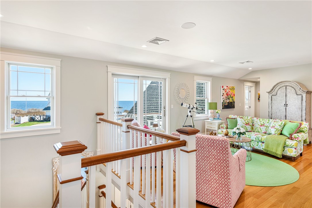1048 Ocean Road Narragansett, RI 02882 - Photo 30 of 50 Landing 2nd floor