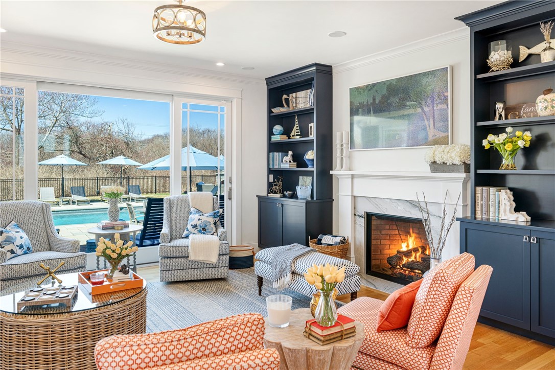 1048 Ocean Road Narragansett, RI 02882 - Photo 10 of 50 Living Room w/gas fireplace.