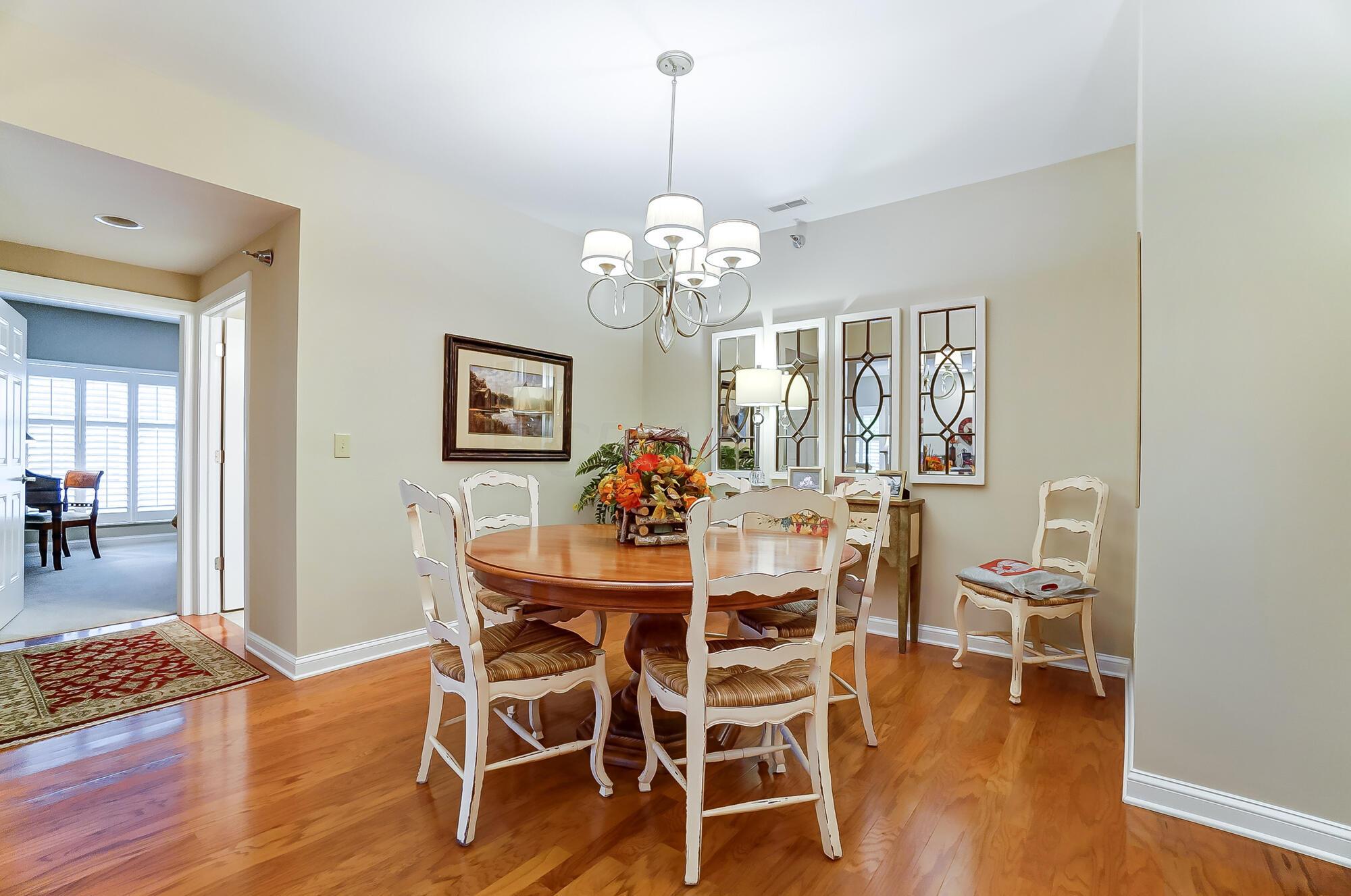 1742 Ridgecliff Road Upper Arlington, OH 43221 - Photo 16 of 45 018