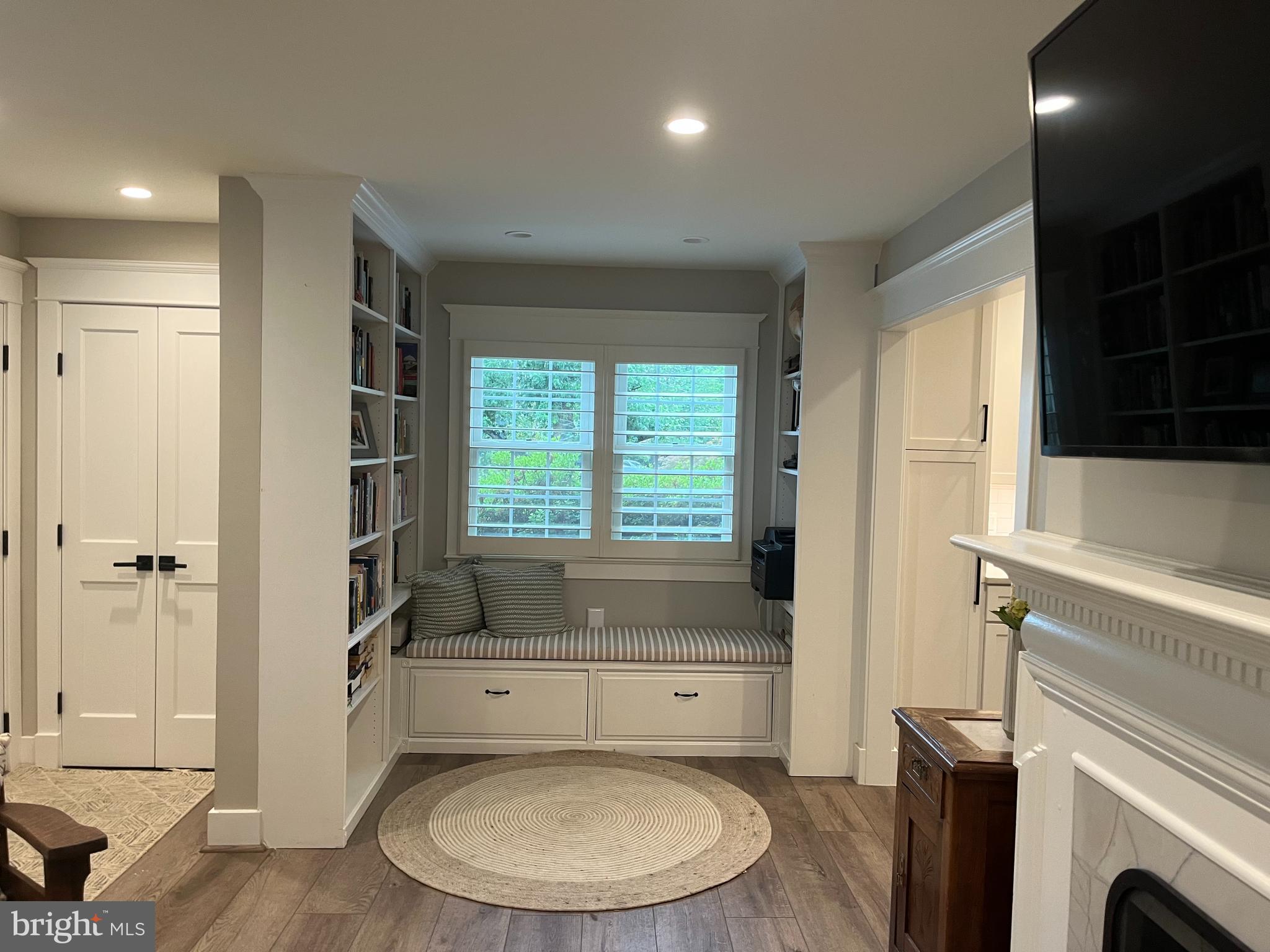 8015 Bainbridge Road Alexandria, VA 22308 - Photo 19 of 32