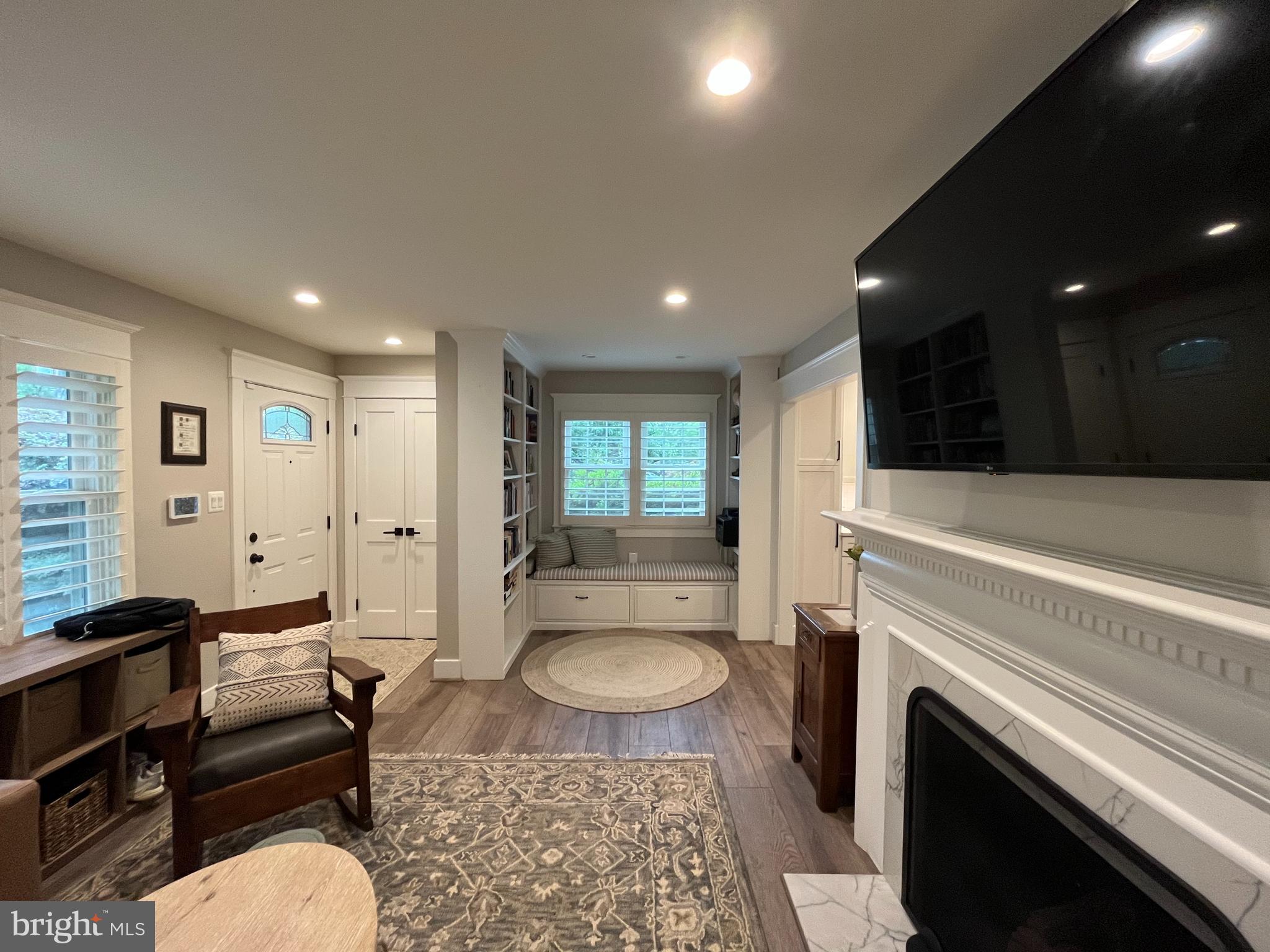 8015 Bainbridge Road Alexandria, VA 22308 - Photo 20 of 32