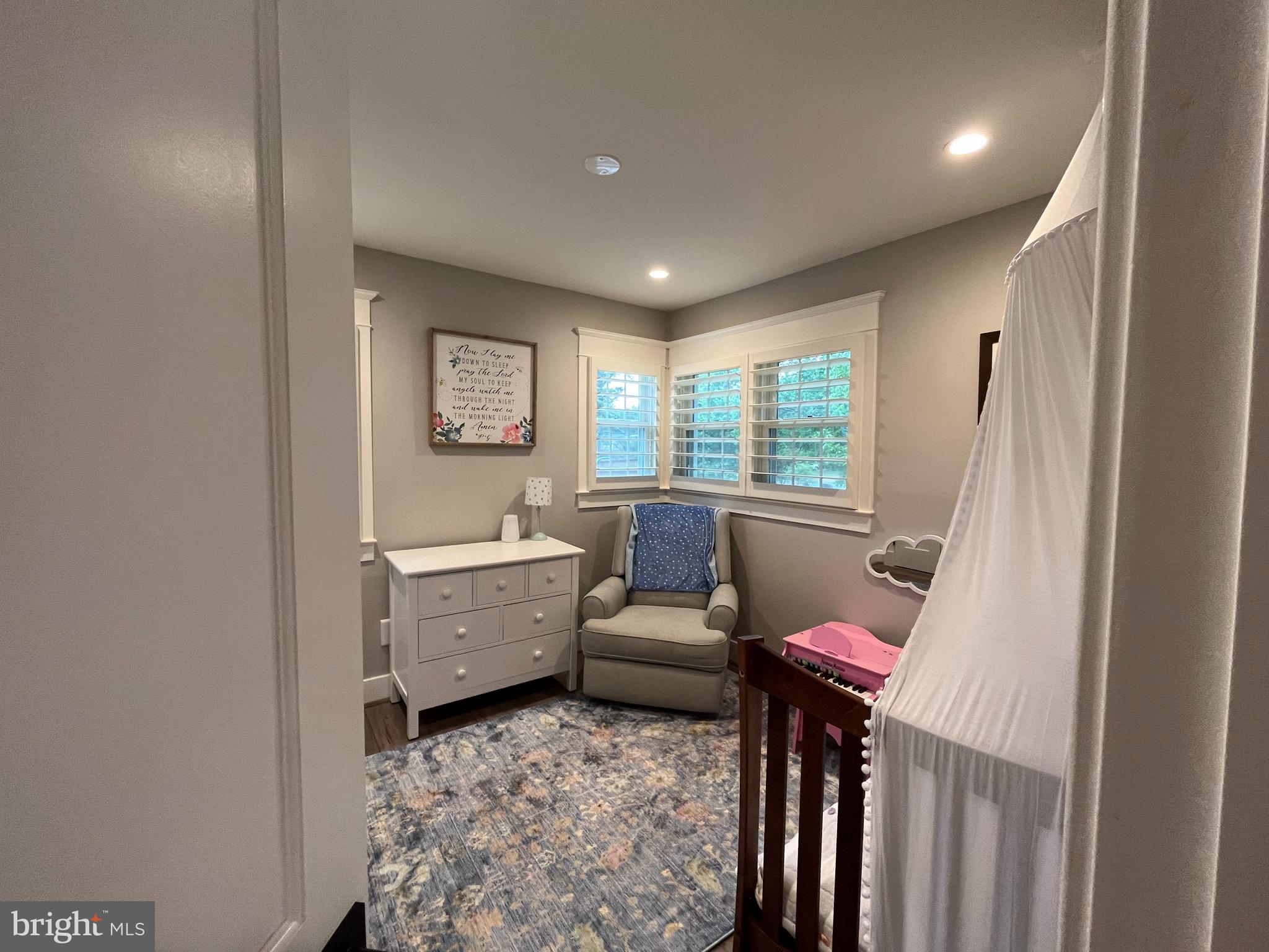 8015 Bainbridge Road Alexandria, VA 22308 - Photo 27 of 32