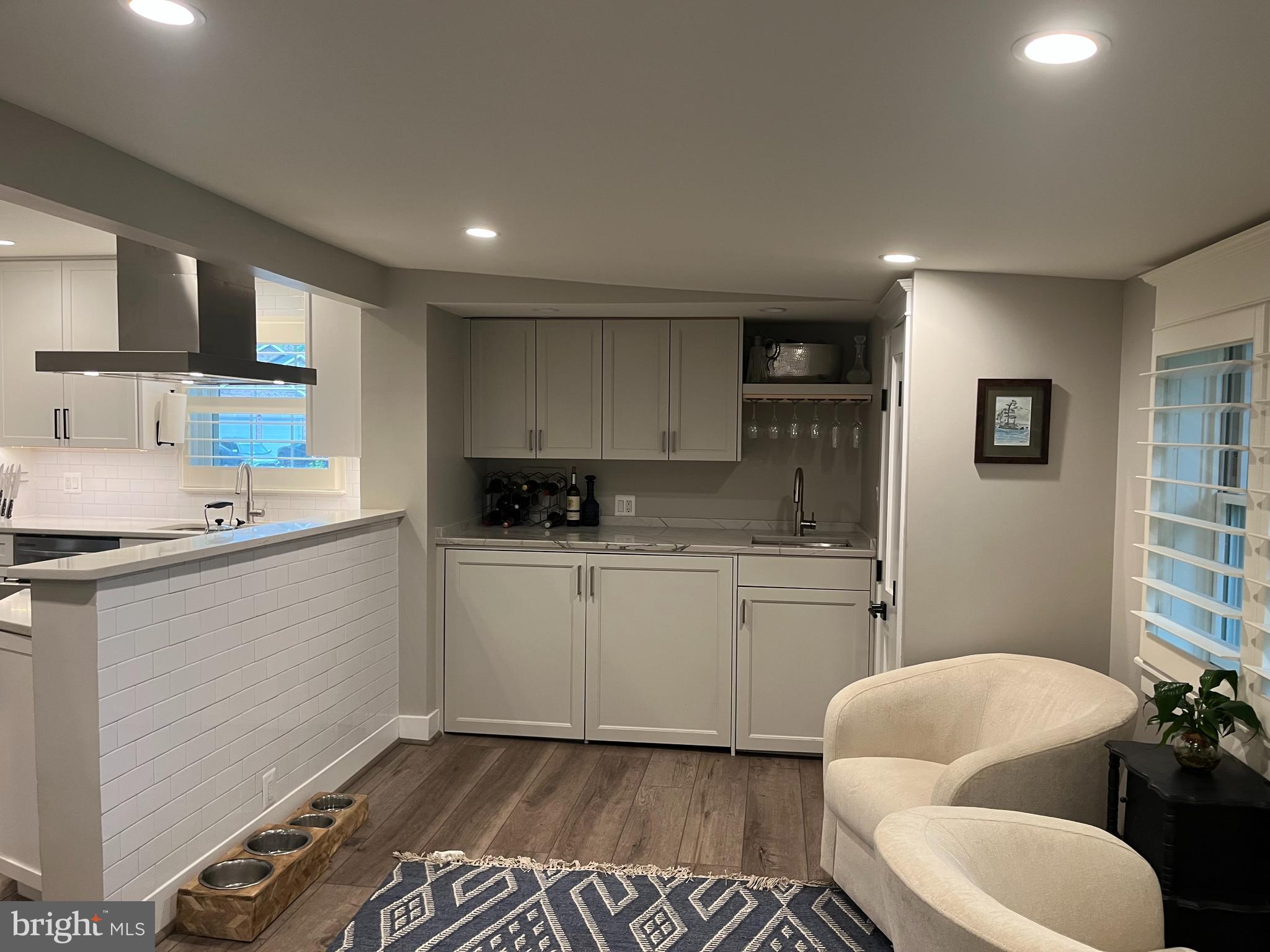 8015 Bainbridge Road Alexandria, VA 22308 - Photo 9 of 32