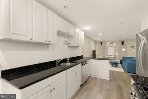 $1,350,000 | 502 12th Street Northeast, Washington, DC 20002