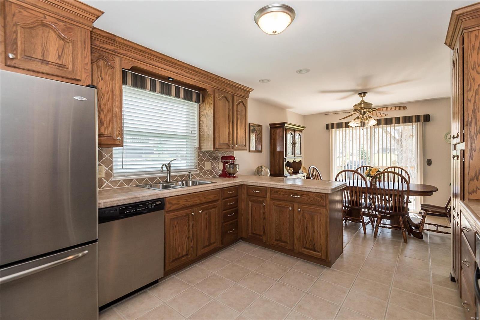 13 Ardennais Road St. Peters, MO 63376 - Photo 8 of 30 Gallery Image 8