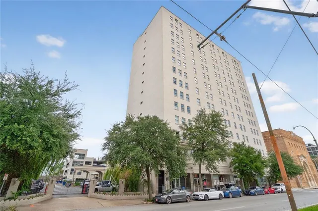$1,500 | 1205 St Charles Avenue, Unit 701, New Orleans, LA 70130