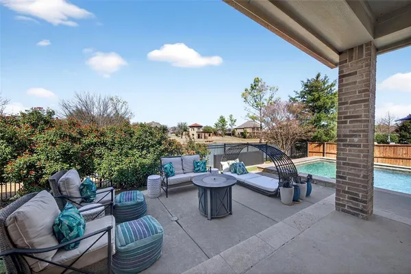 $1,075,000 | 301 Foxcroft Lane, Keller, TX 76248