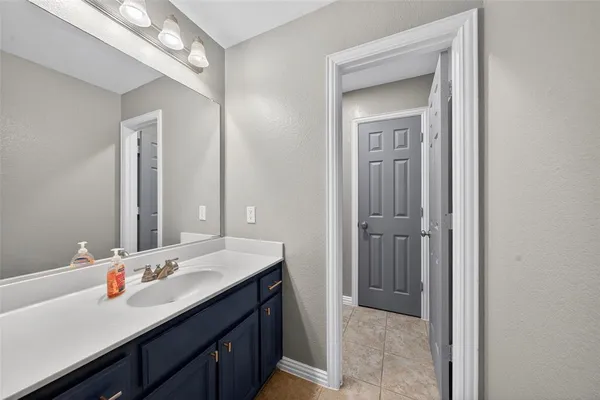 $1,075,000 | 301 Foxcroft Lane, Keller, TX 76248