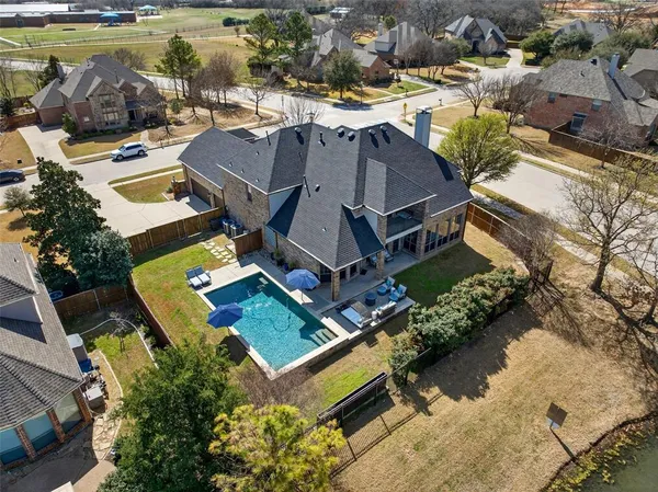 $1,075,000 | 301 Foxcroft Lane, Keller, TX 76248