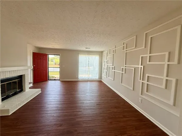 $1,750 | 151 Old Ferry Way, Roswell, GA 30076