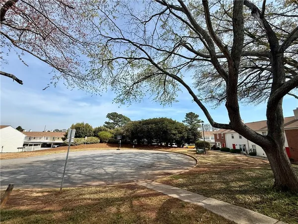 $1,750 | 151 Old Ferry Way, Roswell, GA 30076