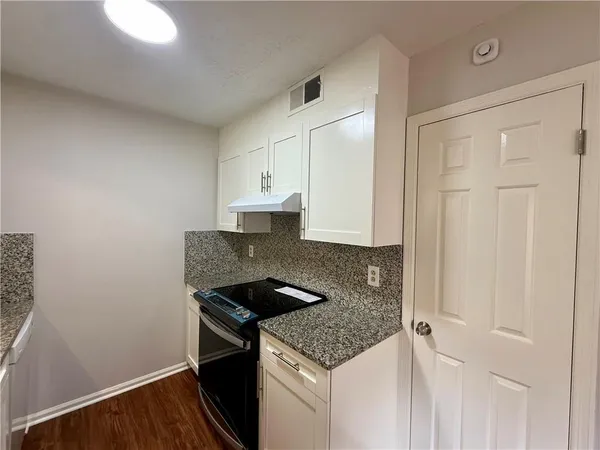 $1,750 | 151 Old Ferry Way, Roswell, GA 30076