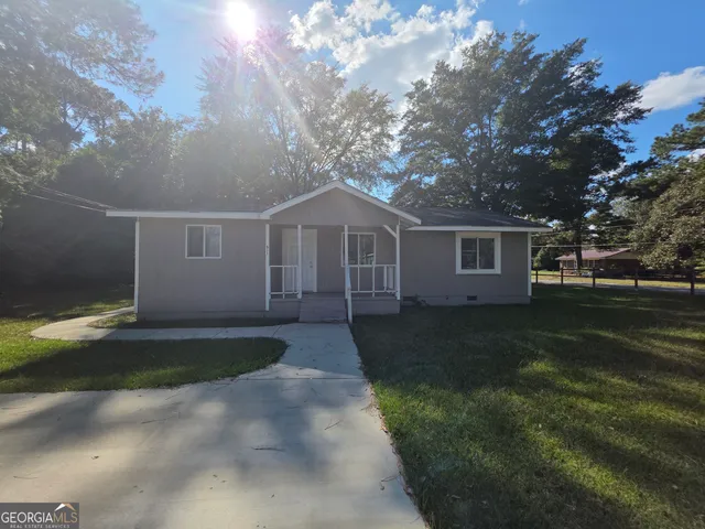 $1,200 | 811 Lewis Street, Montezuma, GA 31063
