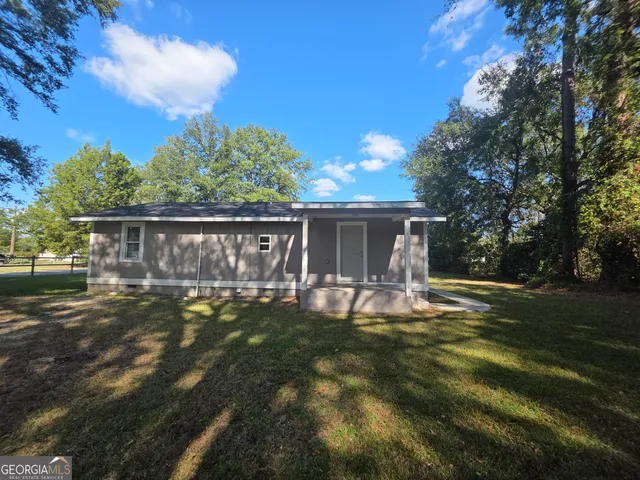 $1,200 | 811 Lewis Street, Montezuma, GA 31063