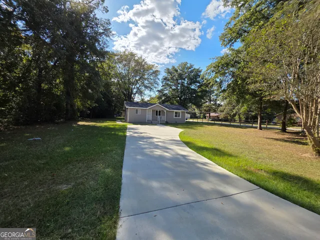 $1,200 | 811 Lewis Street, Montezuma, GA 31063