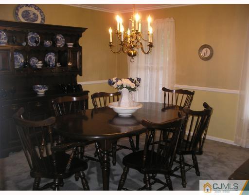 12 Rutgers Street Edison, NJ 08817 - Photo 4 of 10 Gallery Image 4