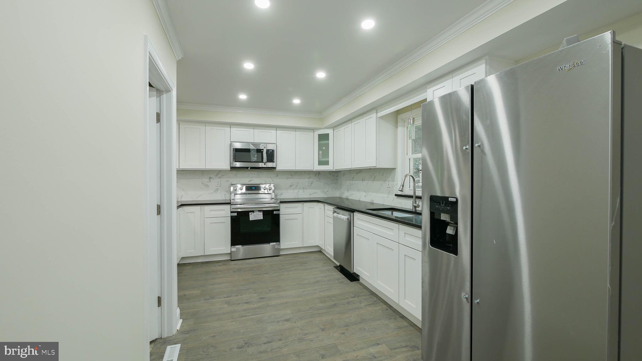 1404 Church Road Oreland, PA 19075 - Photo 8 of 20