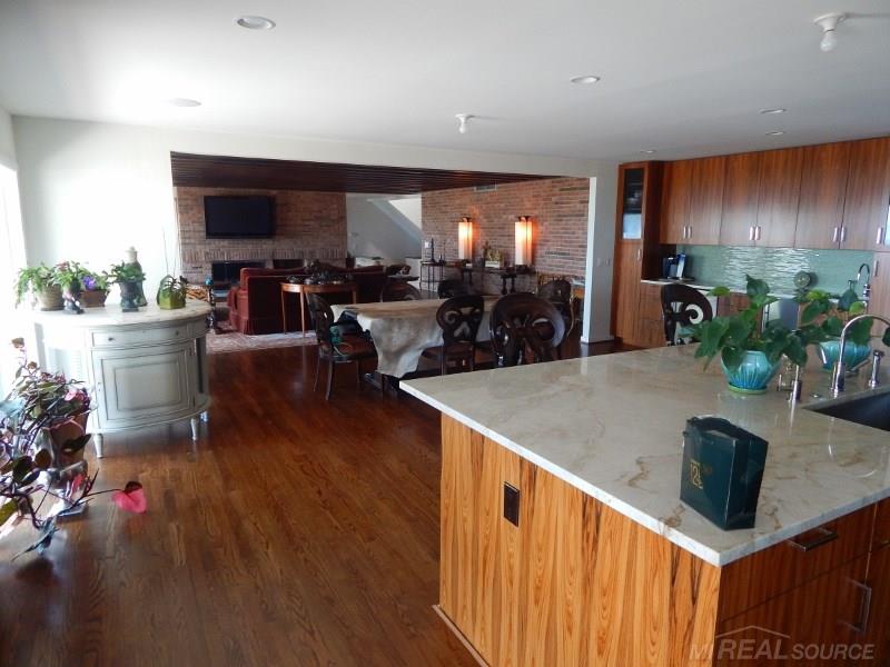 737 Lake Shore Road Grosse Pointe Shores, MI 48236 - Photo 10 of 25