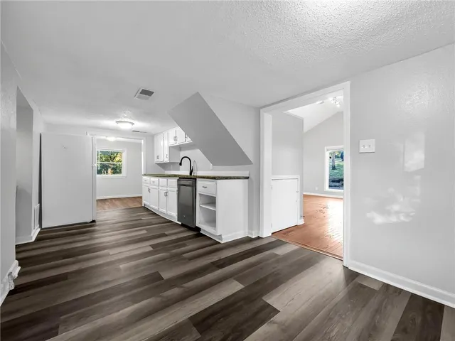 $185,000 | 3628 North Flora Avenue, Kansas City, MO 64116