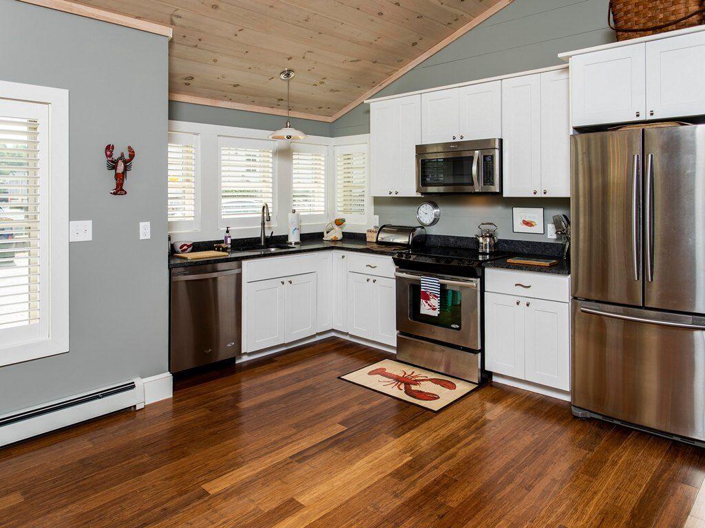 42 Little Island Road, Unit 42 Orrs Island, ME 04066 - Photo 6 of 44 0T58O19A