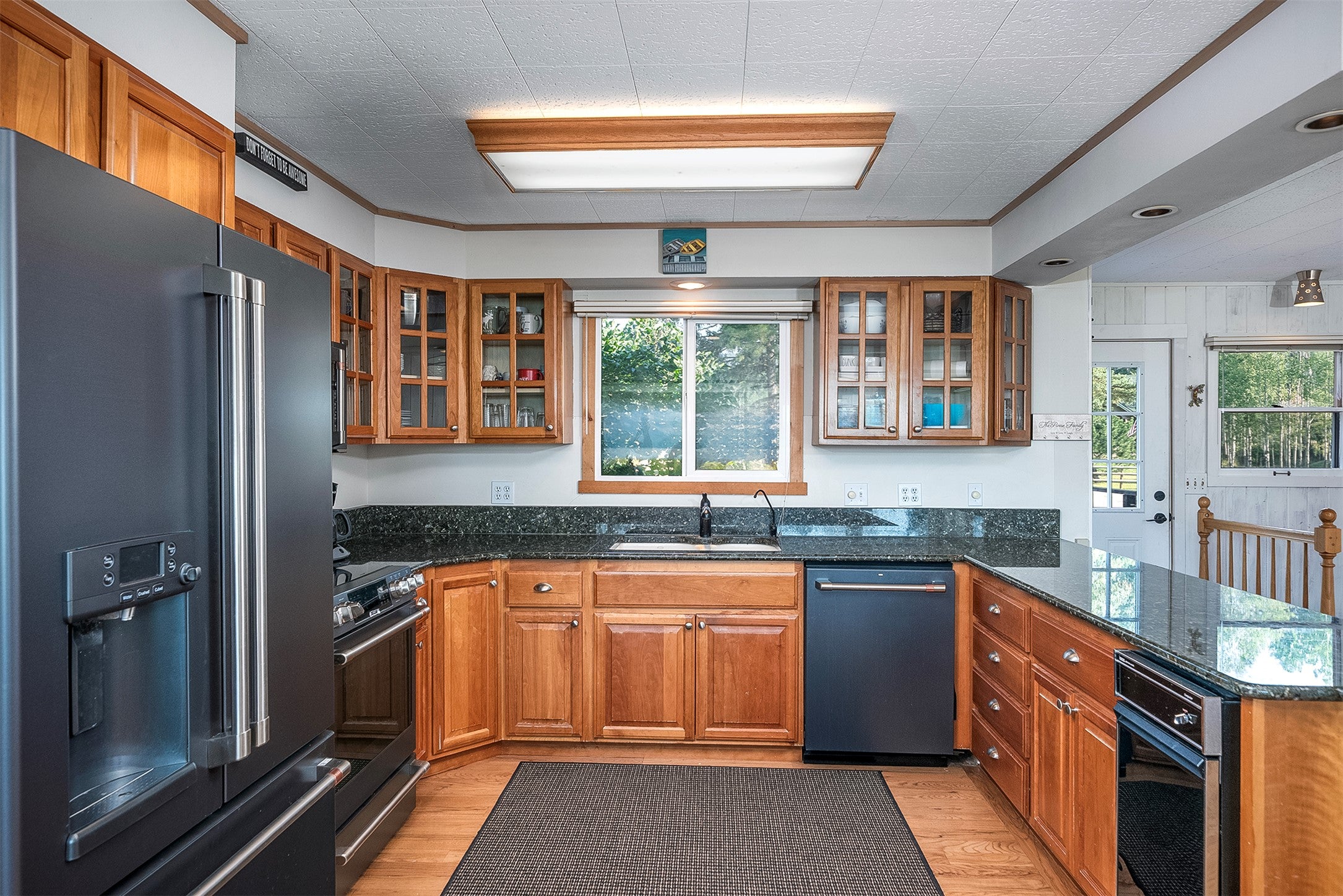 52291 Lake Mary Ronan Road Proctor, MT 59929 - Photo 6 of 43 Gallery Image 6