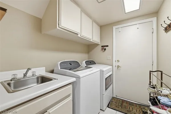 $720,000 | 9728 Stellar View Avenue, Las Vegas, NV 89117