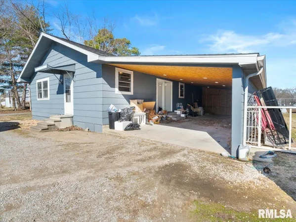 $108,000 | 336 North Miller Street, Carrier Mills, IL 62917