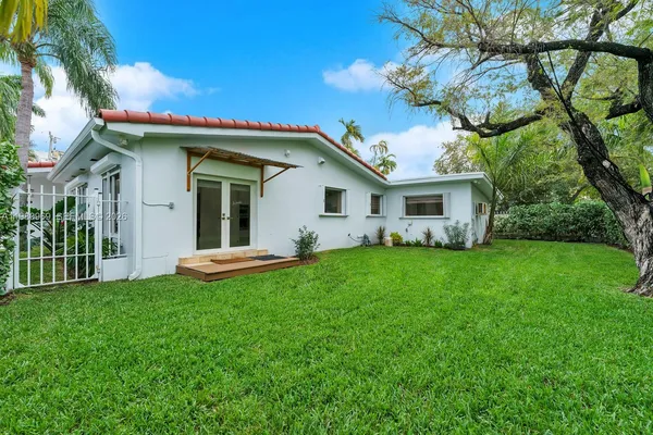 $20,500 | 200 North Hibiscus Drive, Miami Beach, FL 33139