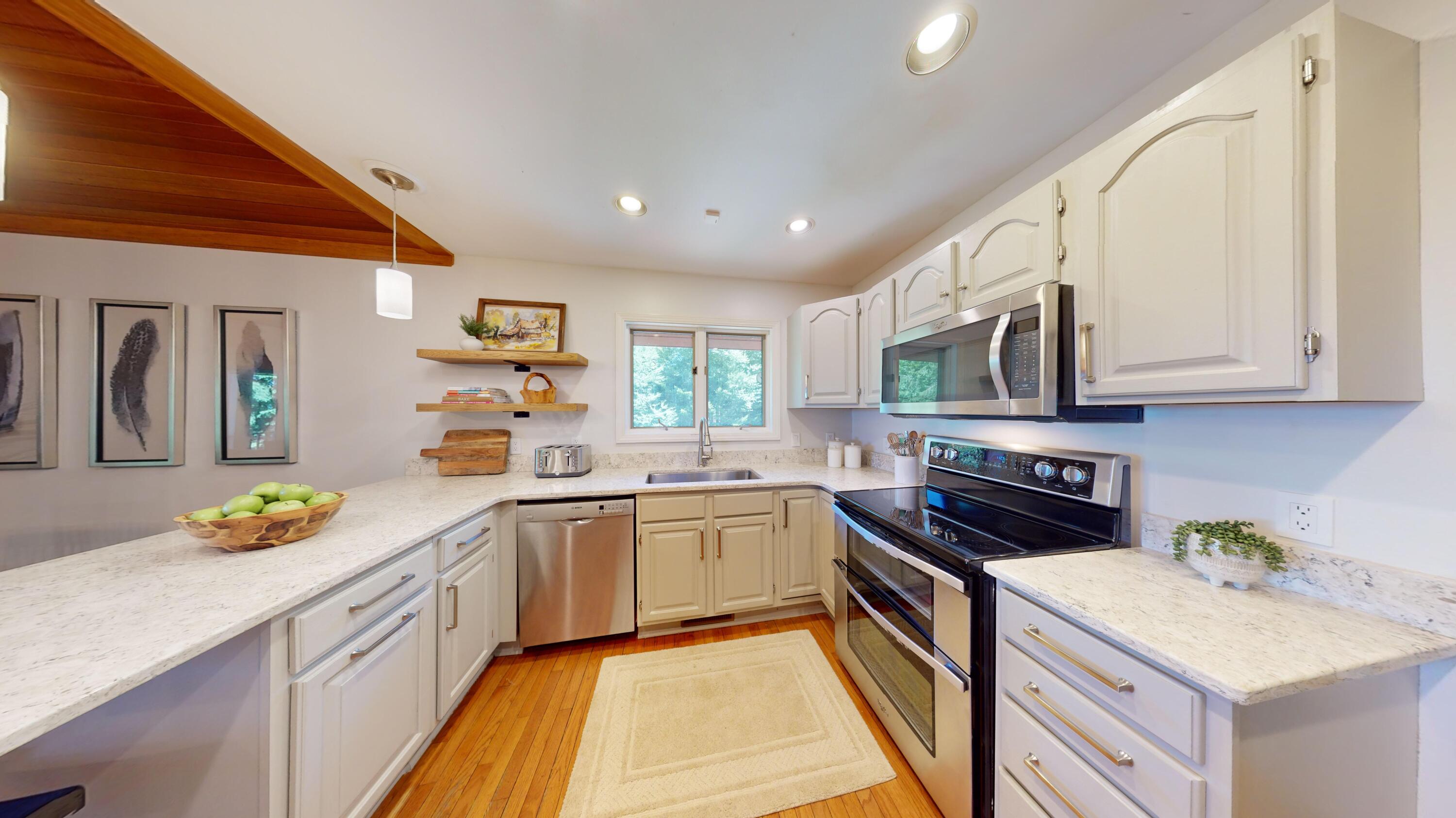 1091 North Westridge Road Slatyfork, WV 26291 - Photo 29 of 77 Gallery Image 29