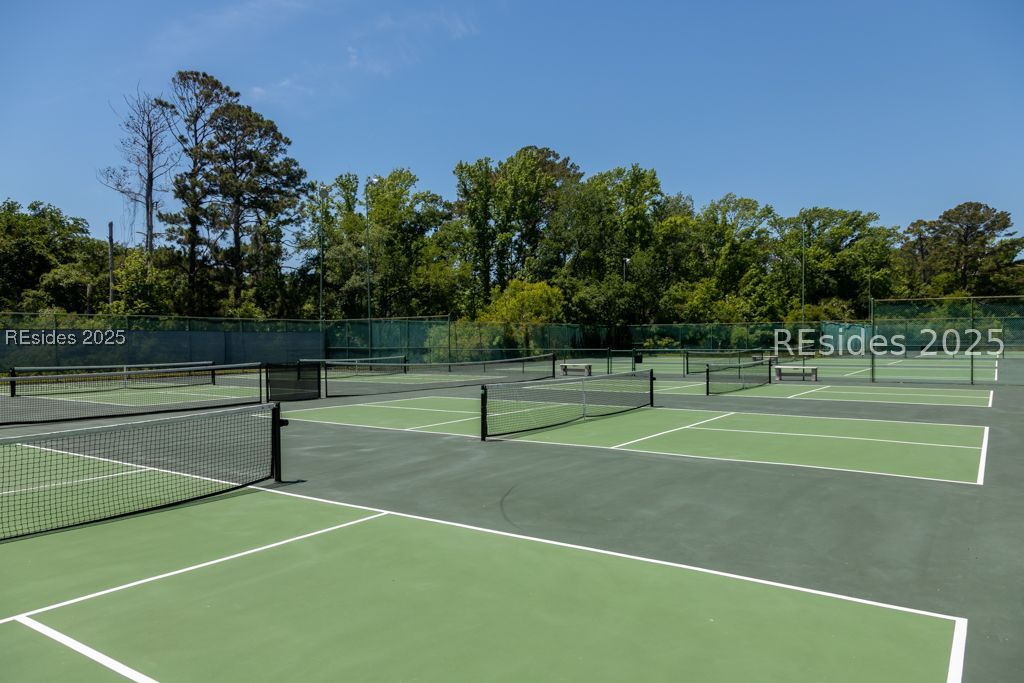 40 Folly Field Road, Unit 329 Hilton Head Island, SC 29928 - Photo 29 of 40