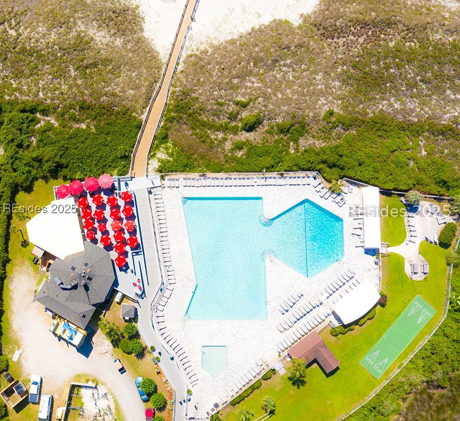 40 Folly Field Road, Unit 329 Hilton Head Island, SC 29928 - Photo 31 of 40 Ariel view of pool