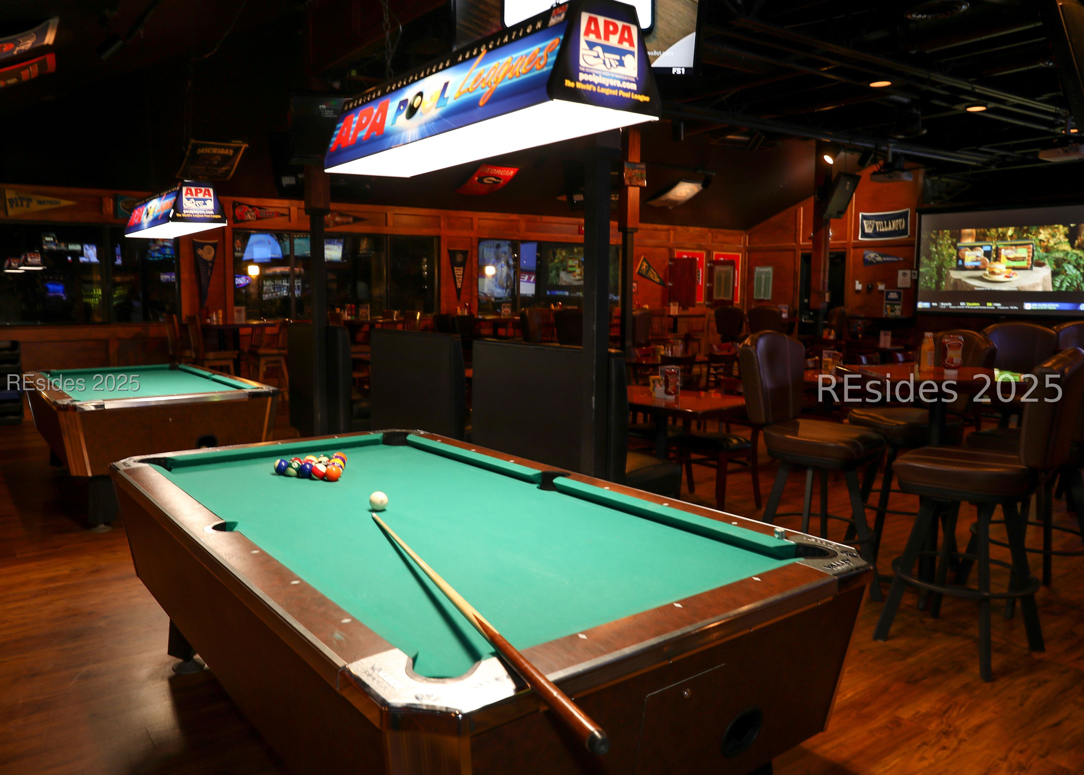 40 Folly Field Road, Unit 329 Hilton Head Island, SC 29928 - Photo 39 of 40 Coconutz sports bar and grill