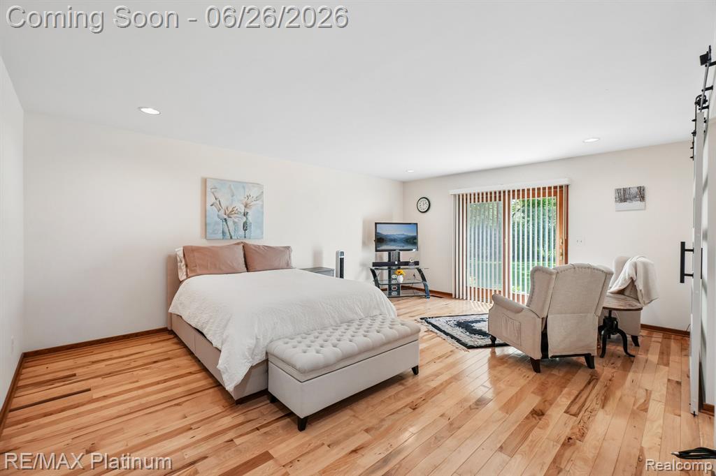 6100 Oak Valley Road Brighton, MI 48116 - Photo 11 of 47