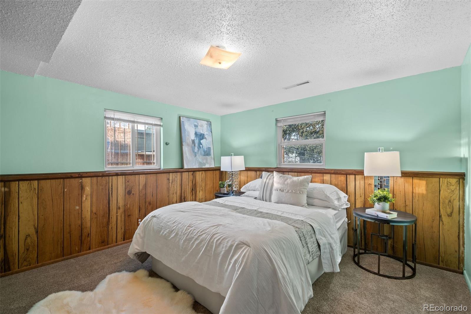 803 Nucla Street Aurora, CO 80011 - Photo 13 of 26
