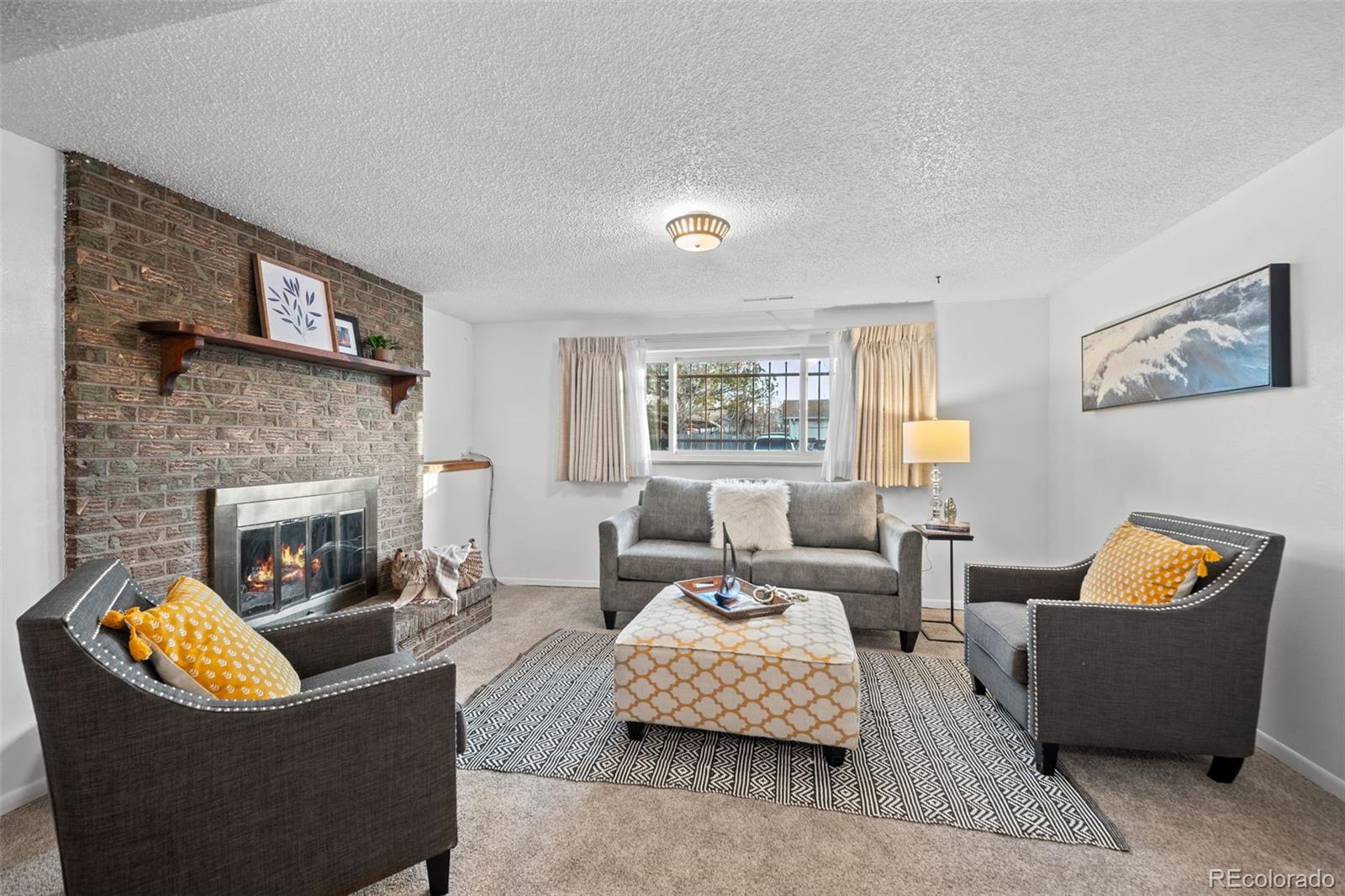 803 Nucla Street Aurora, CO 80011 - Photo 17 of 26