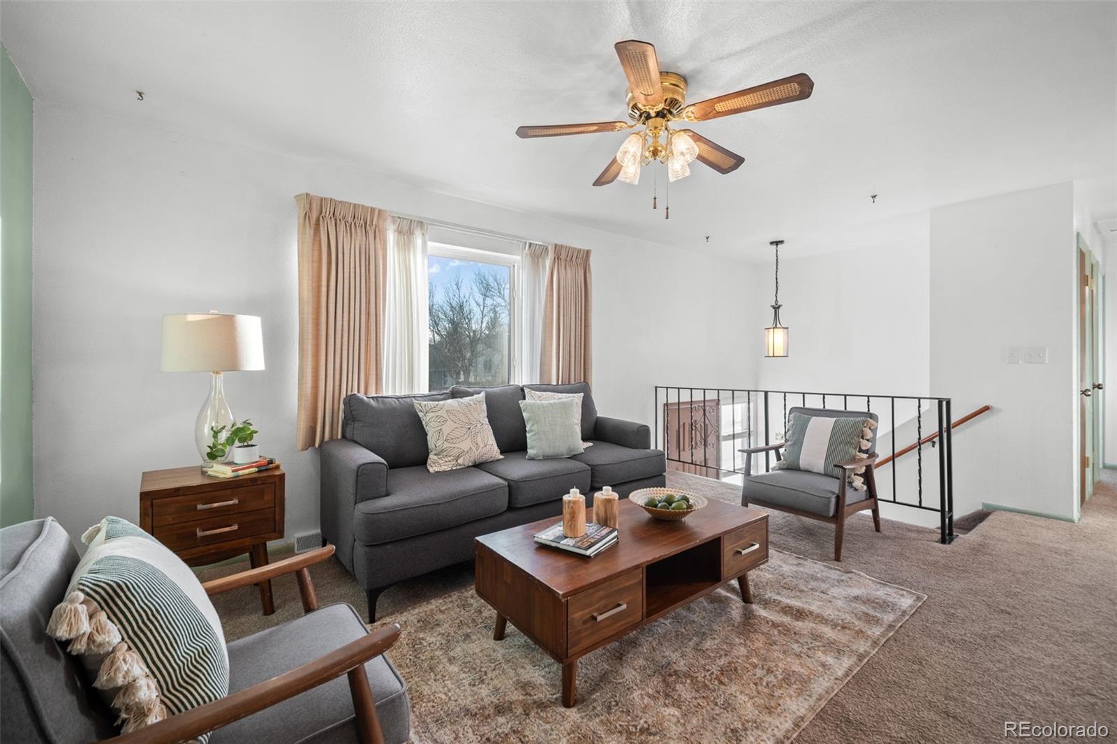 803 Nucla Street Aurora, CO 80011 - Photo 4 of 26