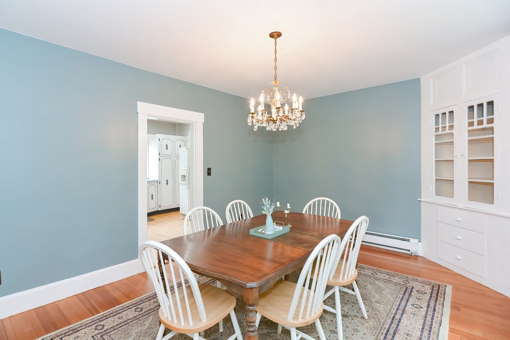 33 Riverside Place Walpole, MA 02081 - Photo 14 of 42 Gallery Image 14