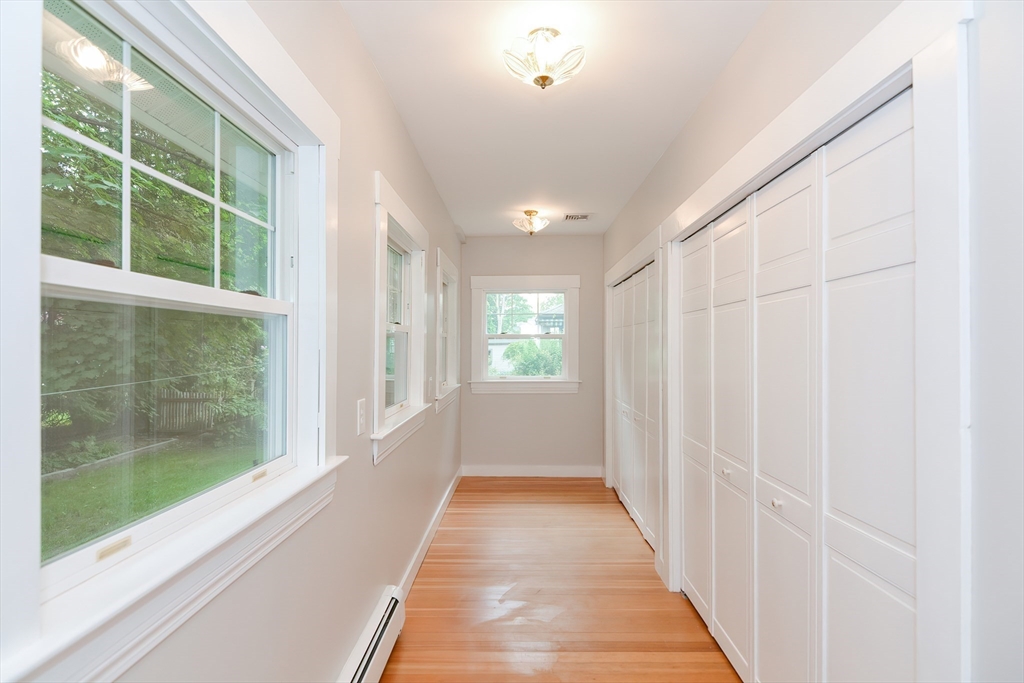 33 Riverside Place Walpole, MA 02081 - Photo 19 of 42 Gallery Image 19