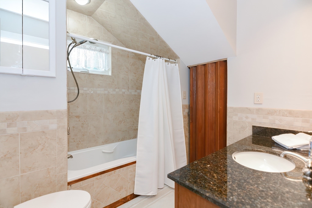 33 Riverside Place Walpole, MA 02081 - Photo 30 of 42 Gallery Image 30