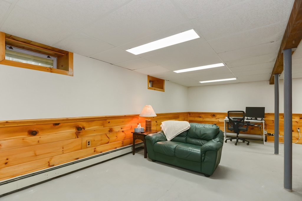33 Riverside Place Walpole, MA 02081 - Photo 34 of 42 Gallery Image 34