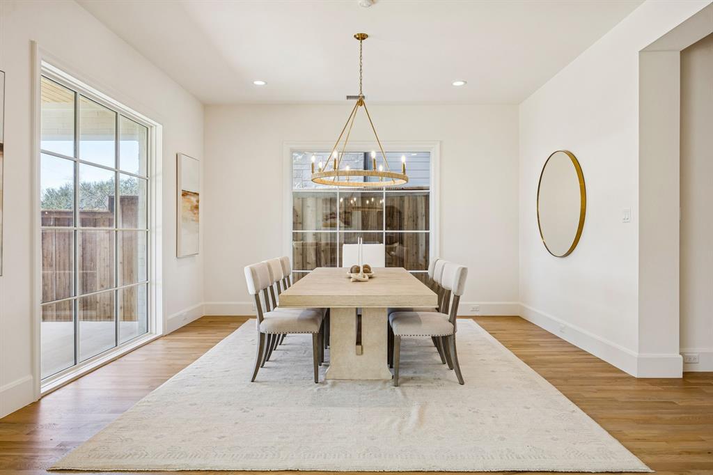 9514 Still Crk Road Dallas, TX 75238 - Photo 8 of 35