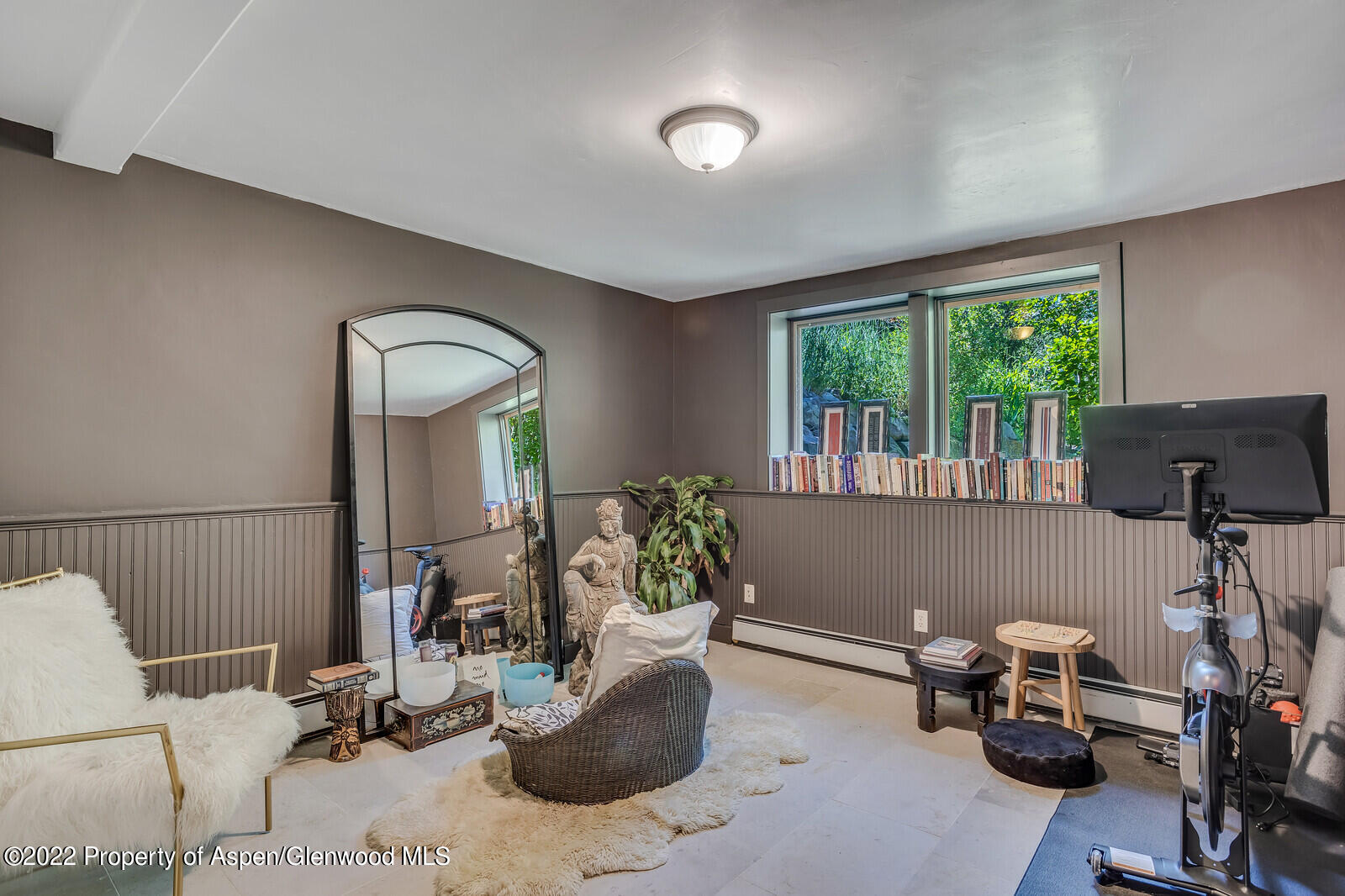 800 Dorais Way Redstone, CO 81623 - Photo 21 of 35 a room with gym equipment