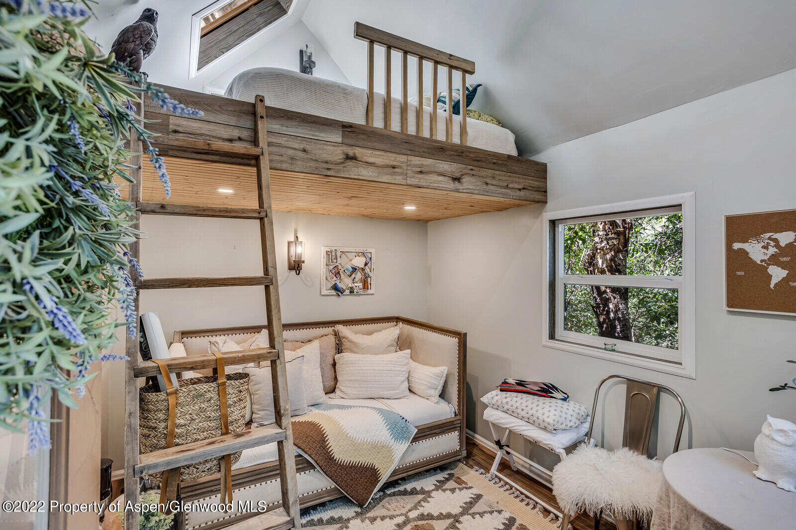 800 Dorais Way Redstone, CO 81623 - Photo 26 of 35 a living room with furniture and a window