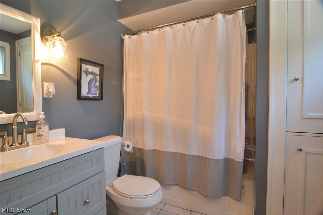 236 Sunset Road Avon Lake, OH 44012 - Photo 22 of 27 Gallery Image 22