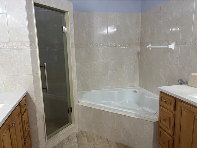 $429,900 | 633 Cypress Tree Court, Orlando, FL 32825