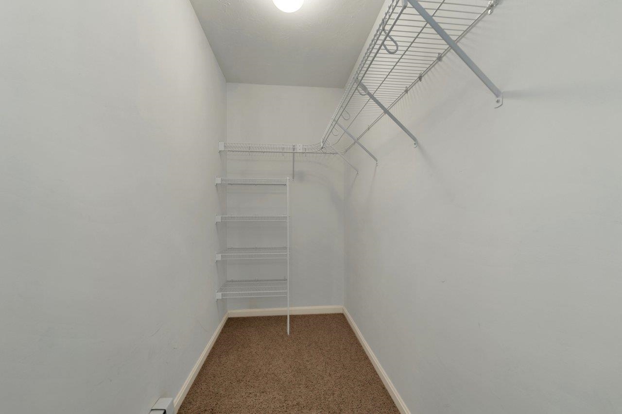 125 Sunset Drive Belmont, NH 03220 - Photo 15 of 44