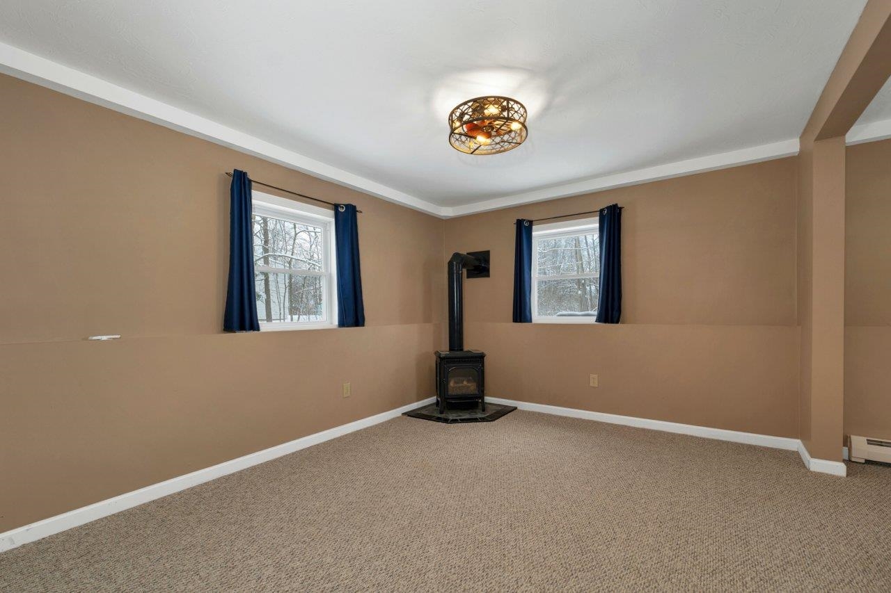 125 Sunset Drive Belmont, NH 03220 - Photo 20 of 44