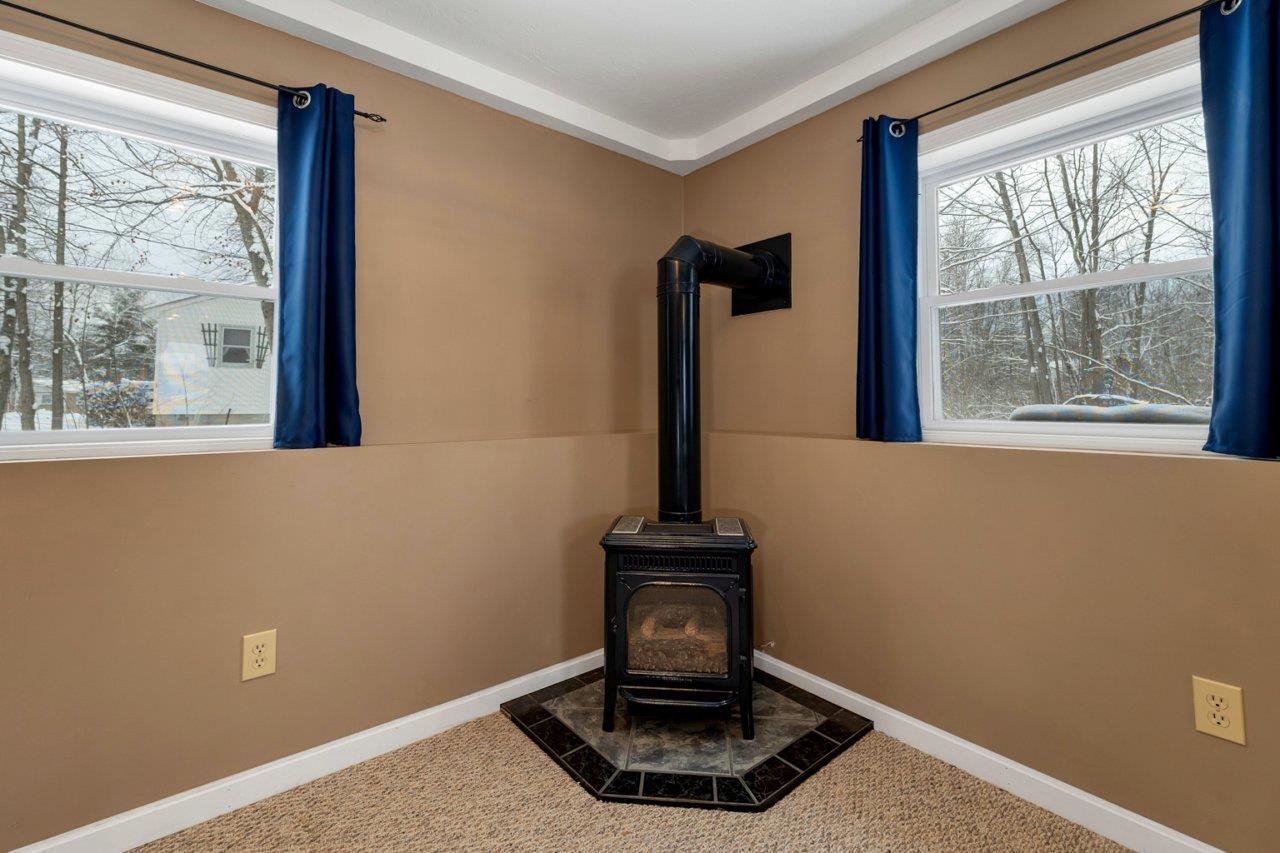 125 Sunset Drive Belmont, NH 03220 - Photo 22 of 44