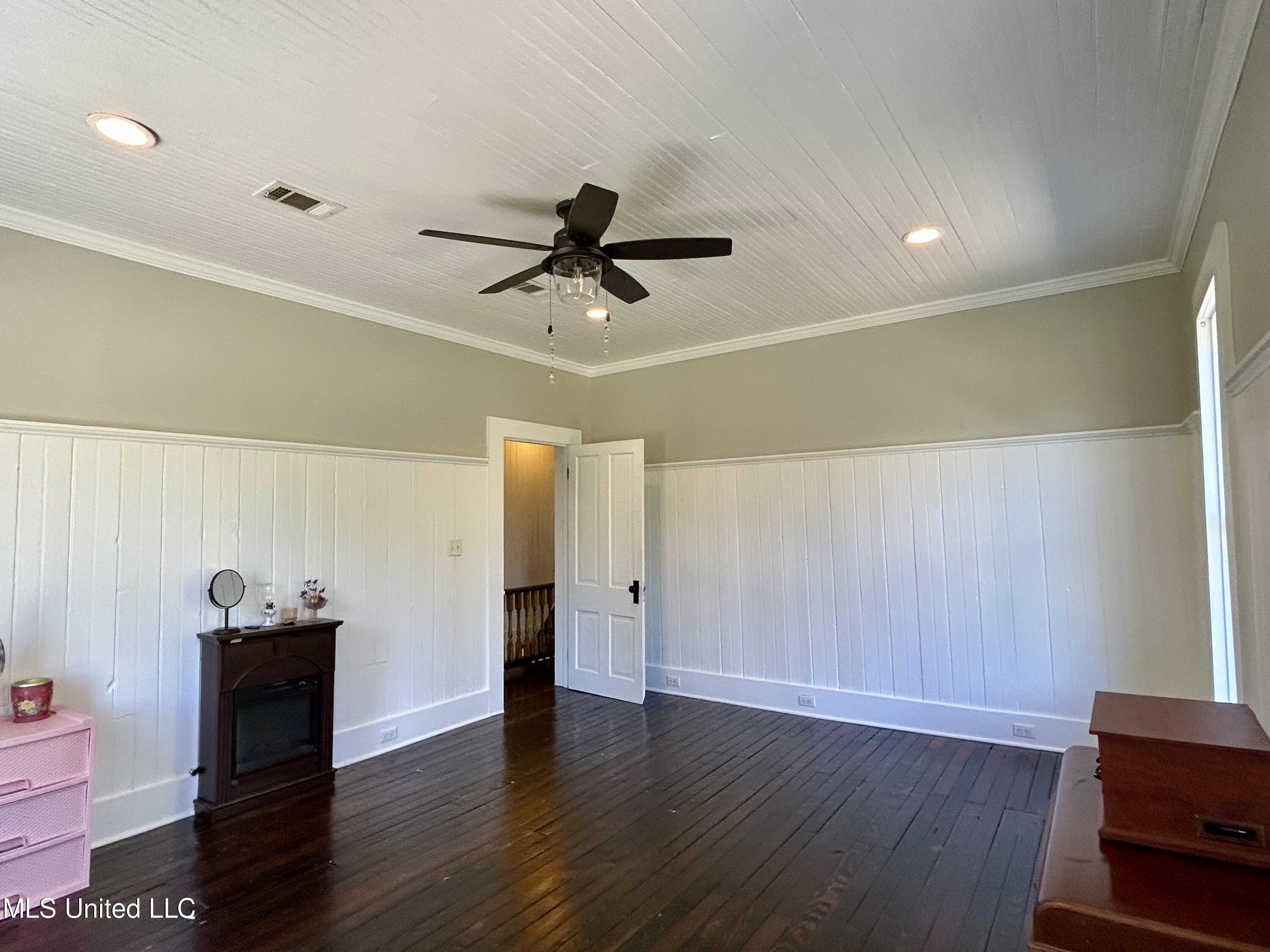 58 Hart Road Sandy Hook, MS 39478 - Photo 21 of 53 1FABA7B4-2005-41CE-8E8C-227294B6634D