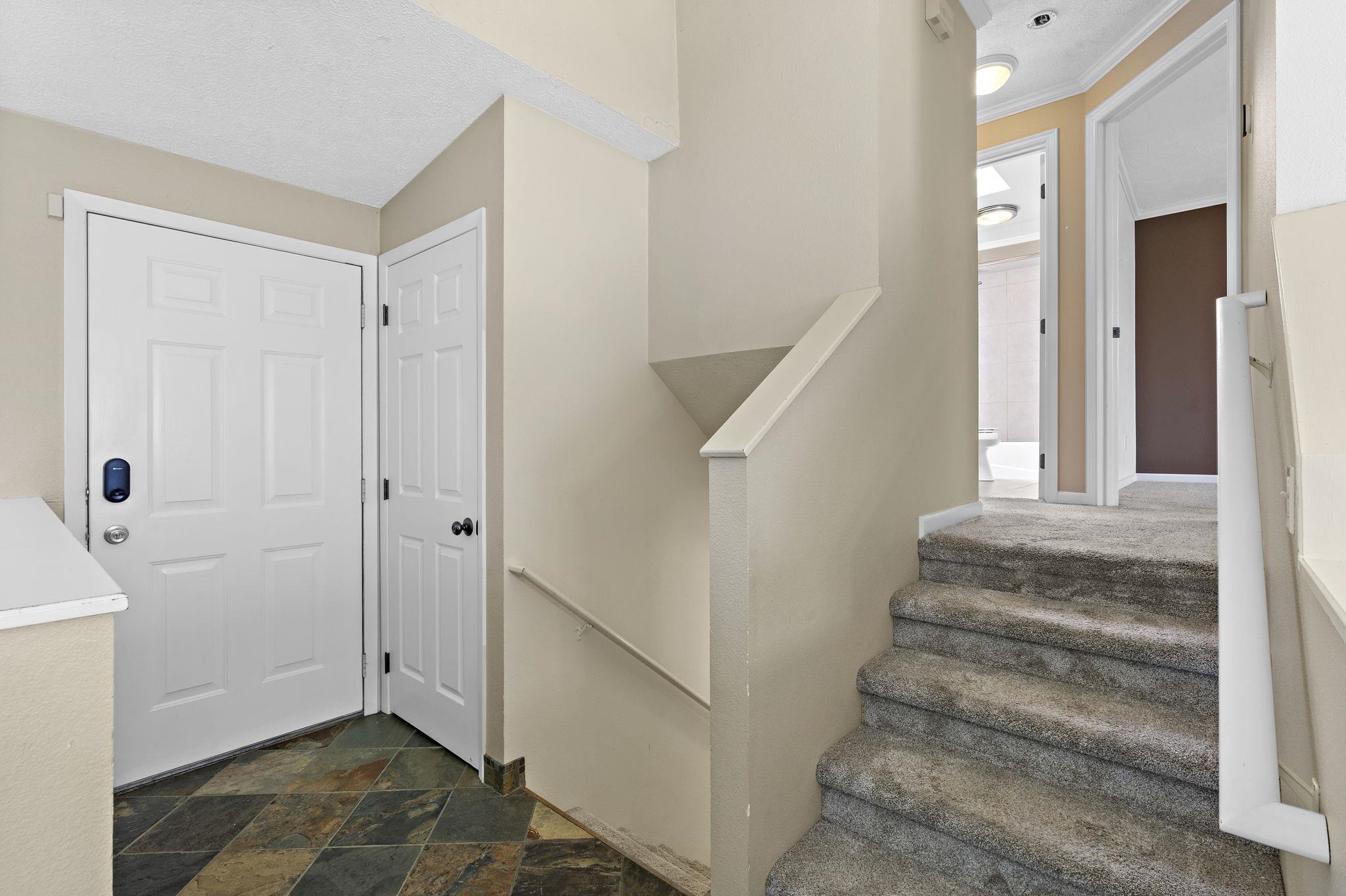 4902 North Lucille Road Spokane Valley, WA 99216 - Photo 3 of 36 Gallery Image 3